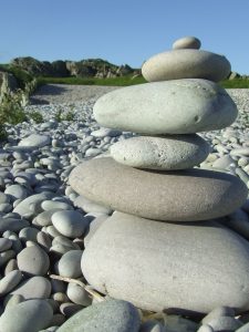 MB équilibre les roches